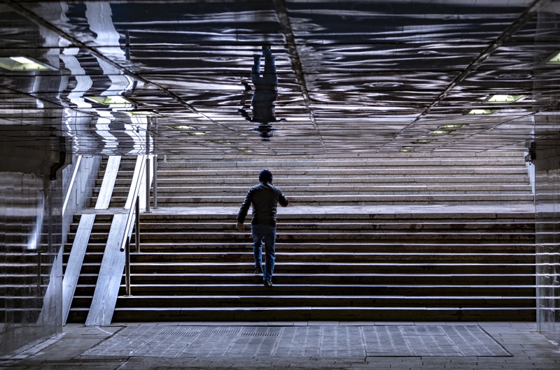 Прохожий во время карантина 