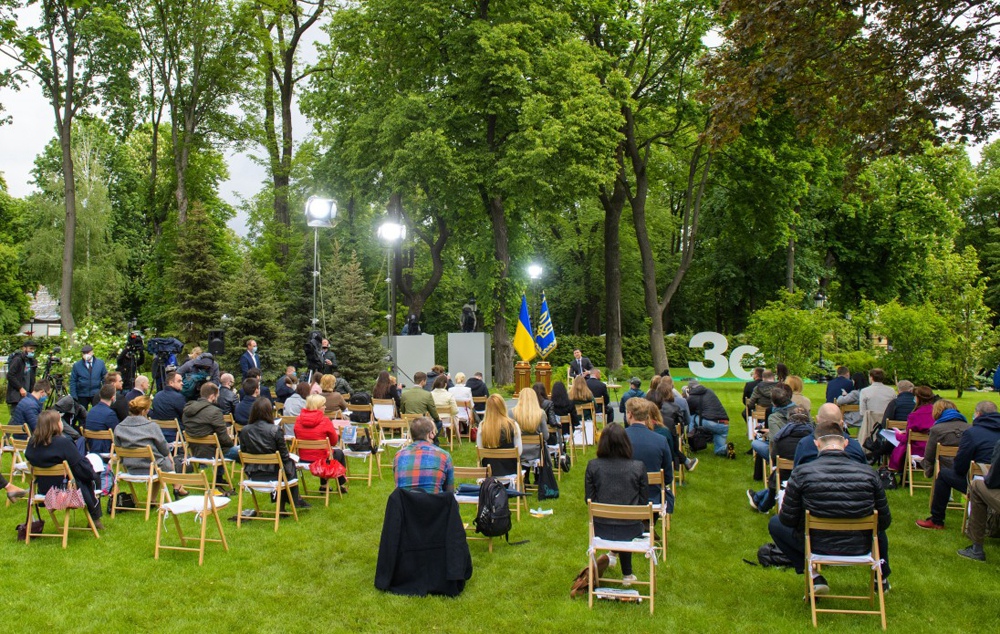 Владимир Зеленский во время пресс-конференции