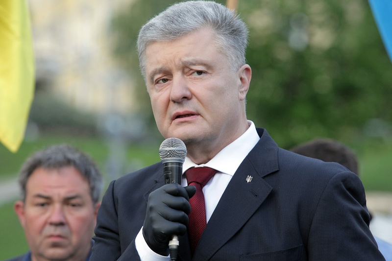 Петр Порошенко