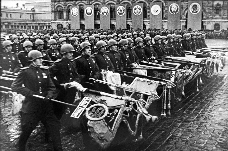Парад Победы на Красной площади в Москве, 1945 год