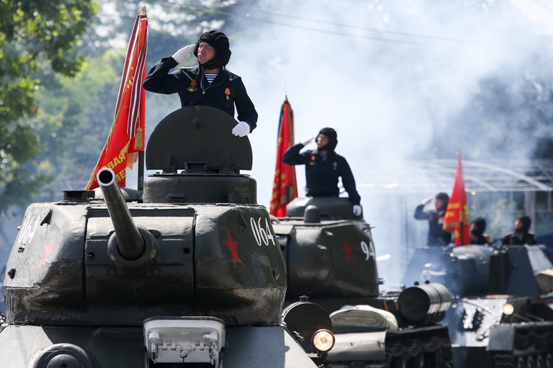 Генеральная репетиция парада, посвященного 75-летию Победы, в Севастополе