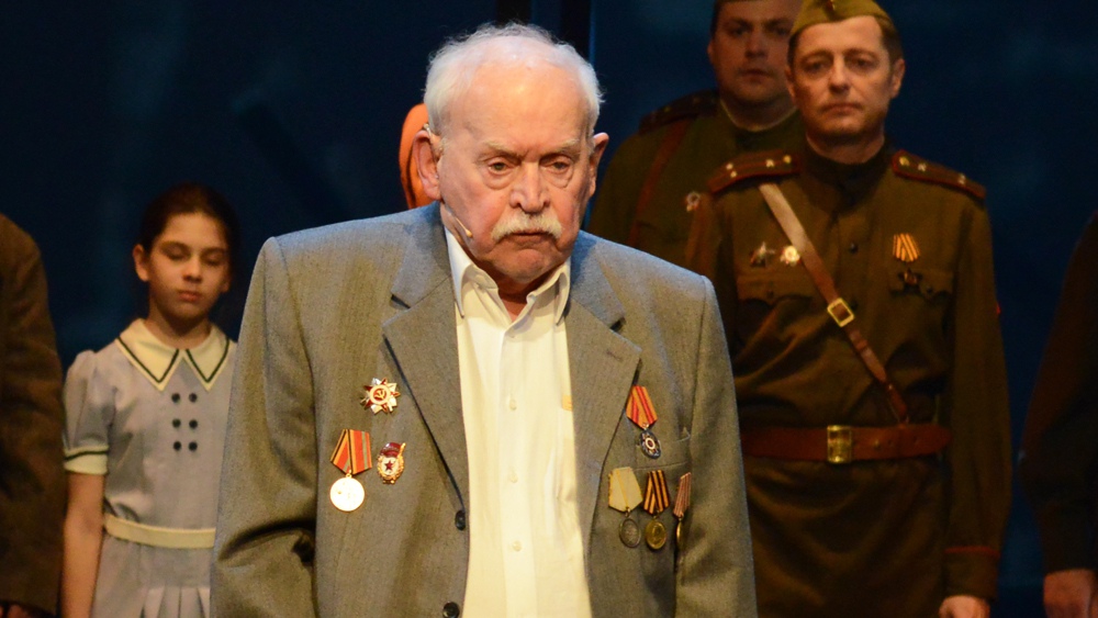 Андрей алексеевич петров фото "Человек-легенда": умер старейший артист Театра Армии Александр Петров :: Новост