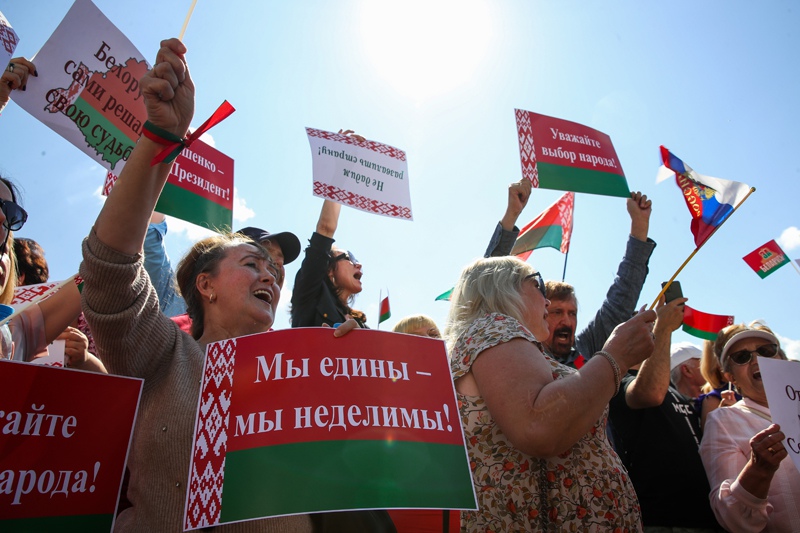 Митинг в поддержку президента Белоруссии Александра Лукашенко в Минске