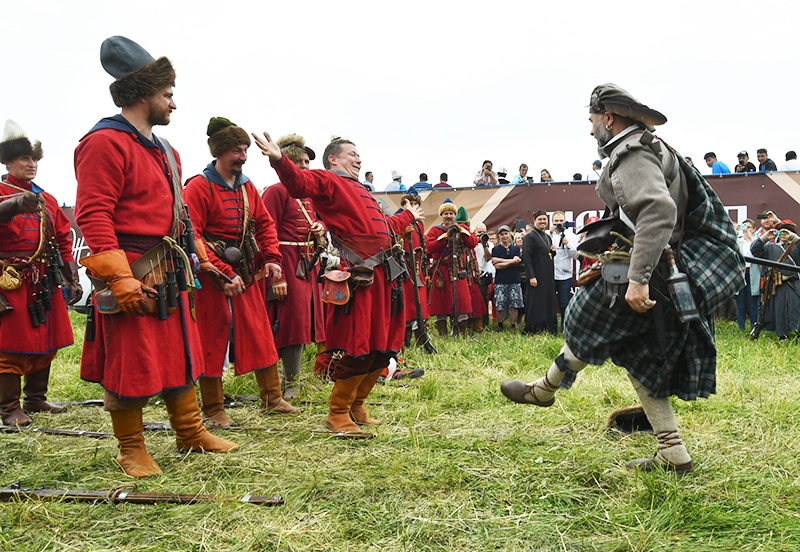 Национальные виды спорта народов россии. Фестиваль спортивных искусств народов России. Английцы. Неделя Славянского искусства в Португалии 2014 АРТВИК.