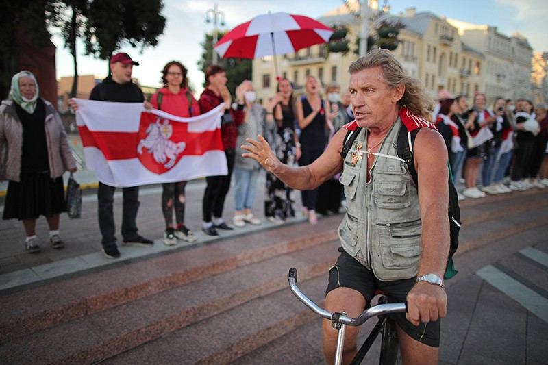 Участник акции протестов в Минске