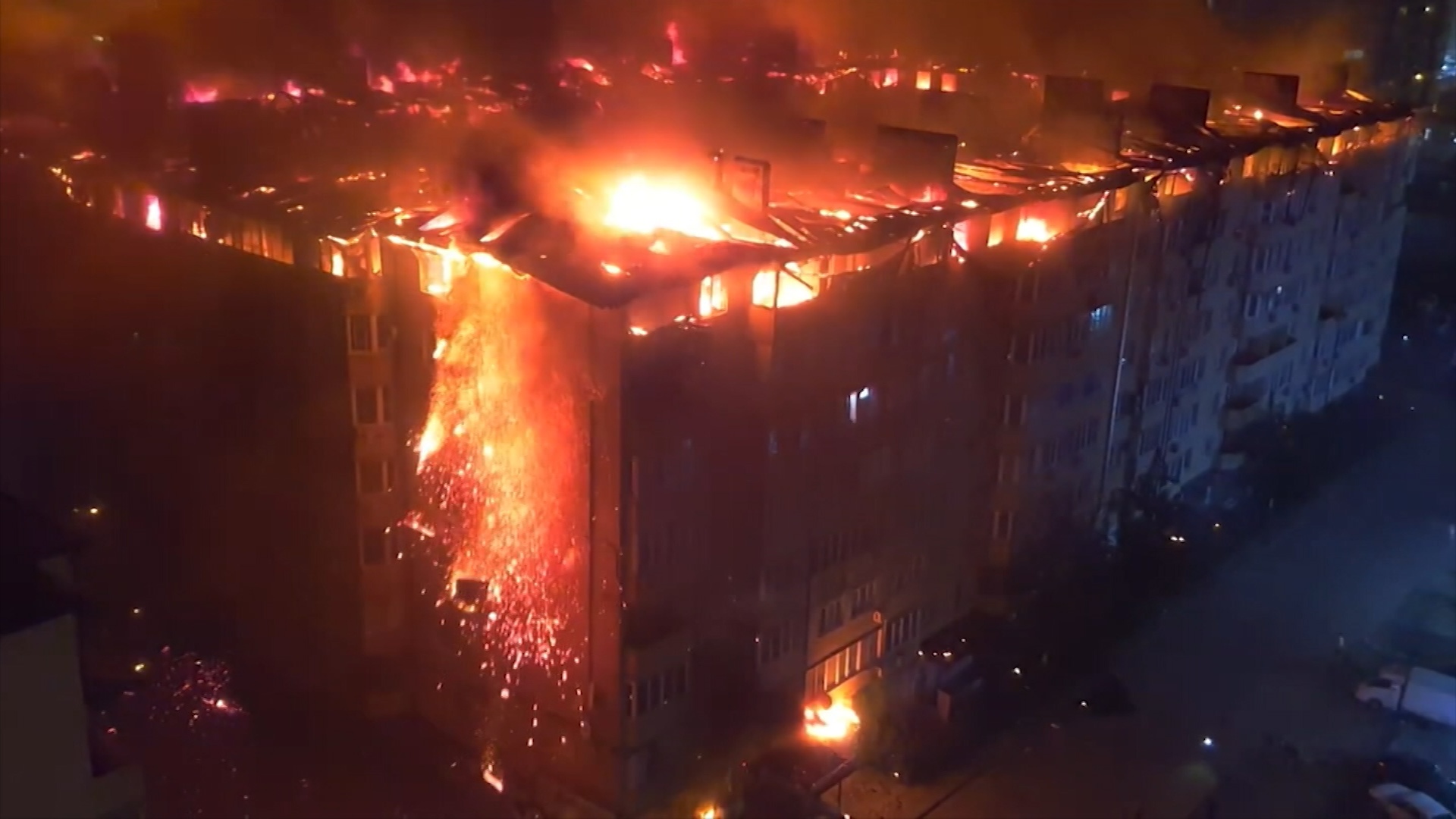Пожар в многоквартирном доме в Краснодаре