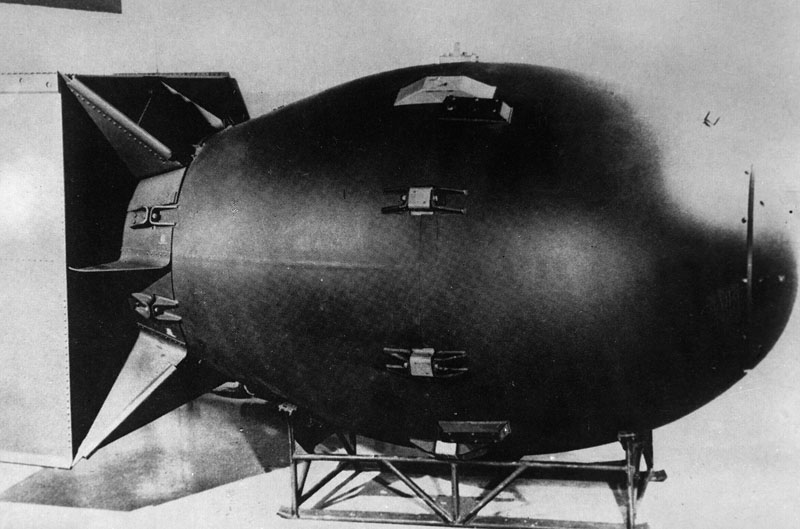Атомная бомба "Толстяк", эквивалентом 21 килотонна тротила