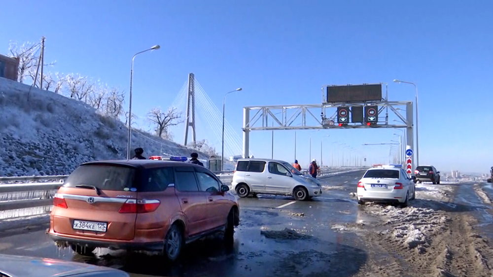 ДТП в следствие гололеда в Приморье