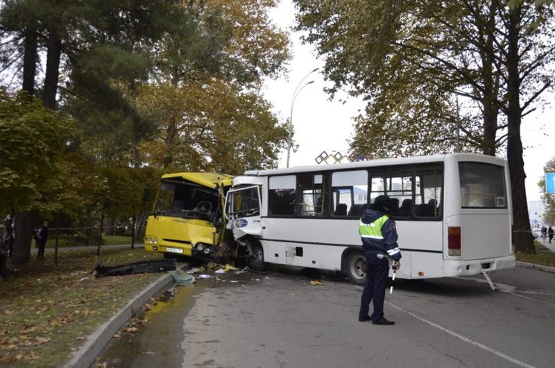 Столкновение автобусов в Анапе