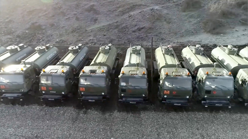 Полевой автопарк для военной и специальной техники в Карабахе