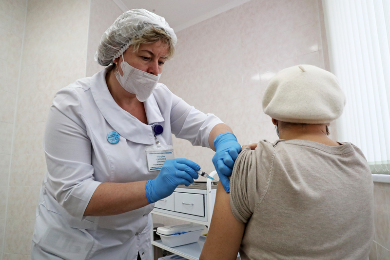 Вакцинация от коронавируса COVID-19 в Москве