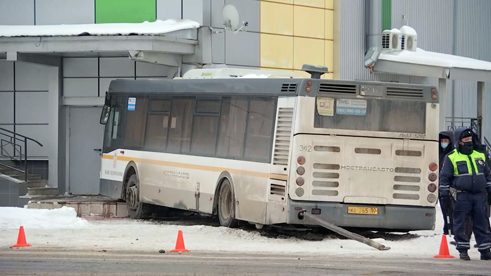Последствия ДТП с участием автобуса