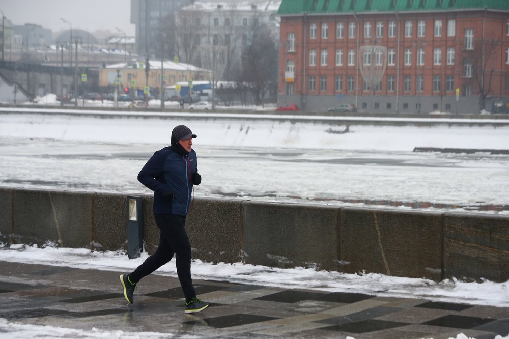 Оттепель в москве. В Москве побит рекорд. В Москве потеплеет до 17. В Сыктывкаре побит температурный рекорд.