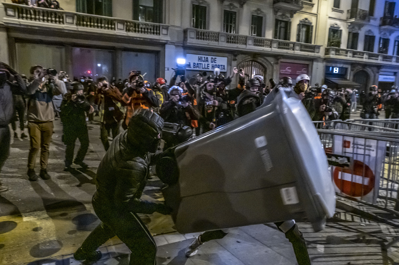 Беспорядки в Испании