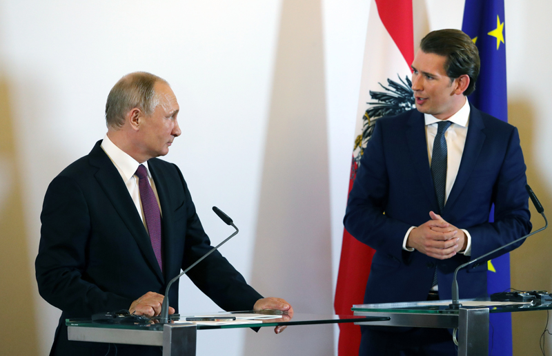 Владимир Путин и канцлер Австрии Себастьян Курц