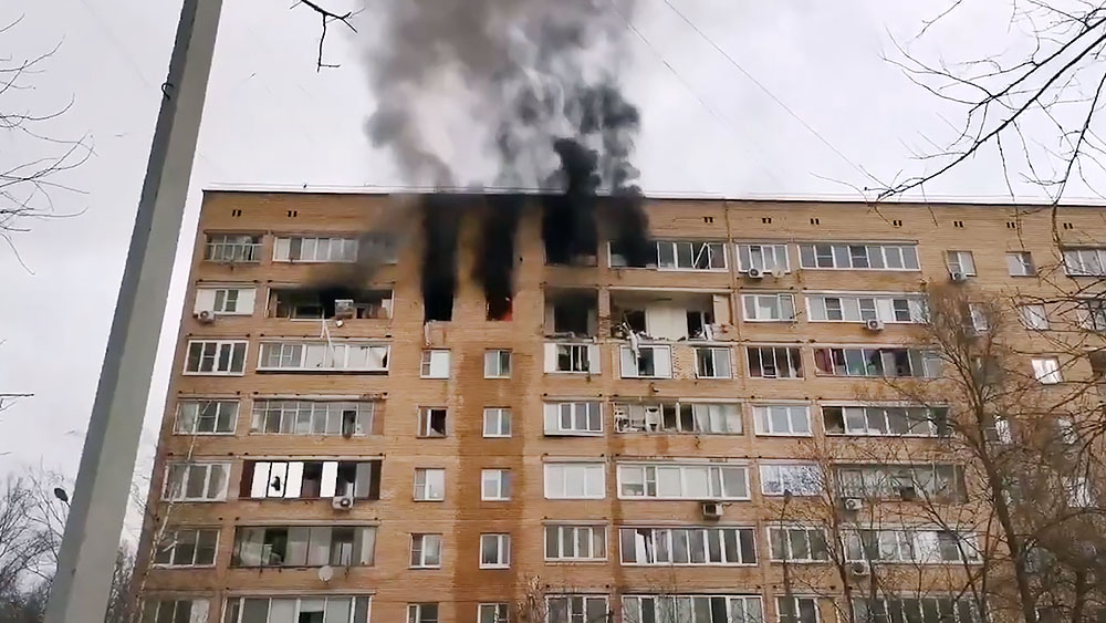 Последствия взрыва в жилом доме в Химках