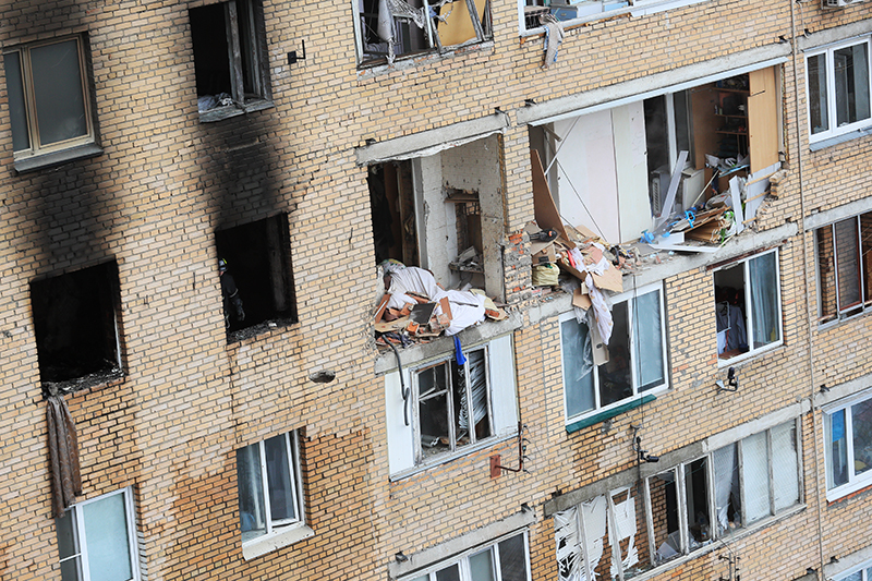 Последствия взрыва в жилом доме в Химках