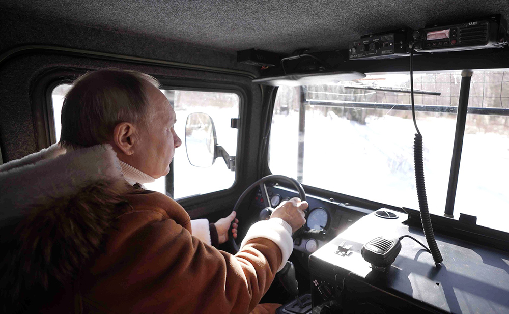 Владимир Путин во время отдыха в Сибири