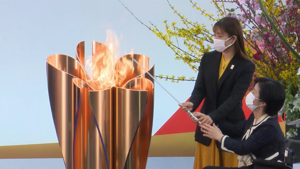 Эстафета олимпийского огня в Японии 