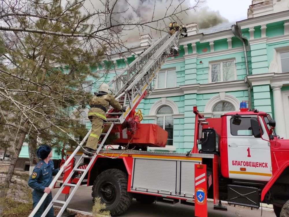 Пожар в здании кардиоцентра в Благовещенске