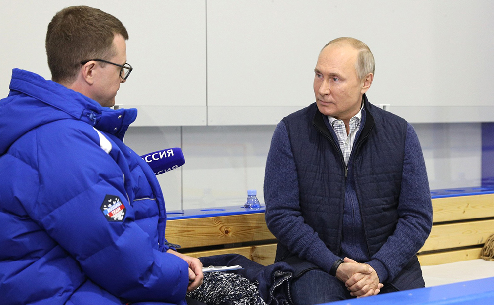 Владимир Путин дает интервью