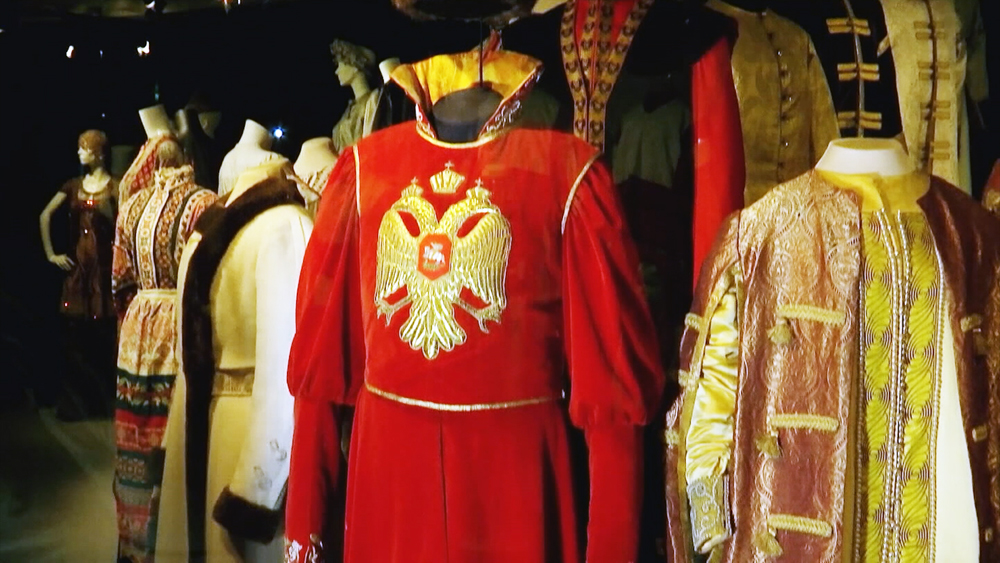 Выставка исторической одежды в Санкт-Петербурге