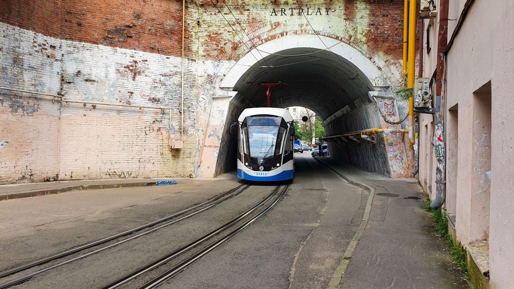 Трамвайный тоннель в Сыромятническом проезде