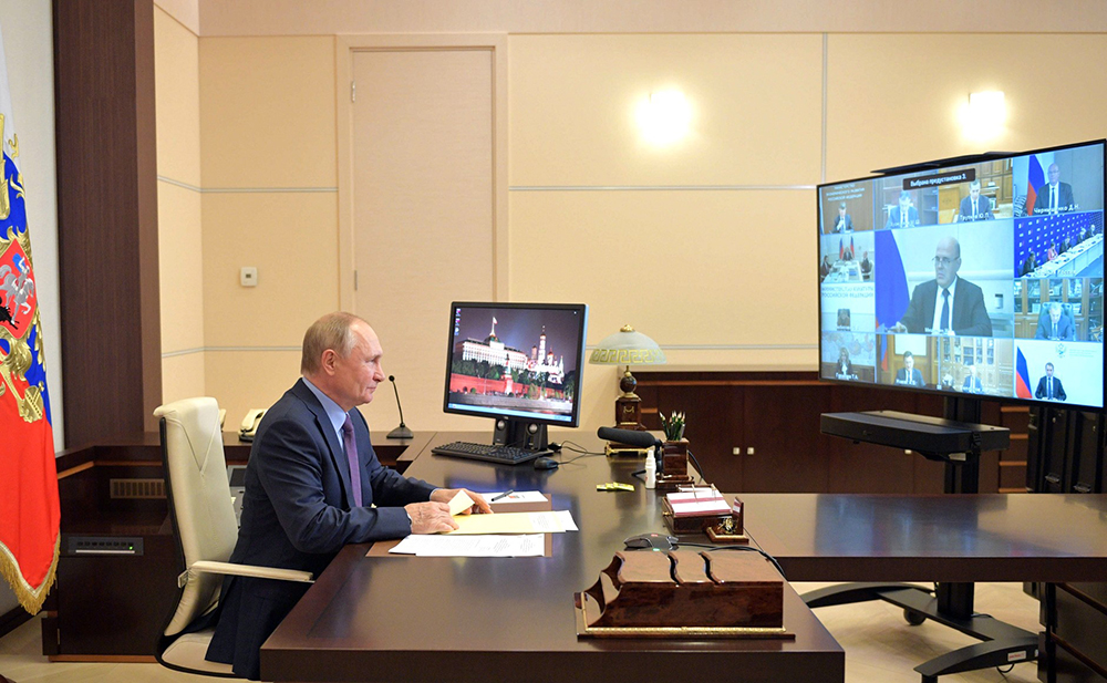 Владимир Путин проводит совещание с членами Правительства и руководством партии "Единая Россия"!