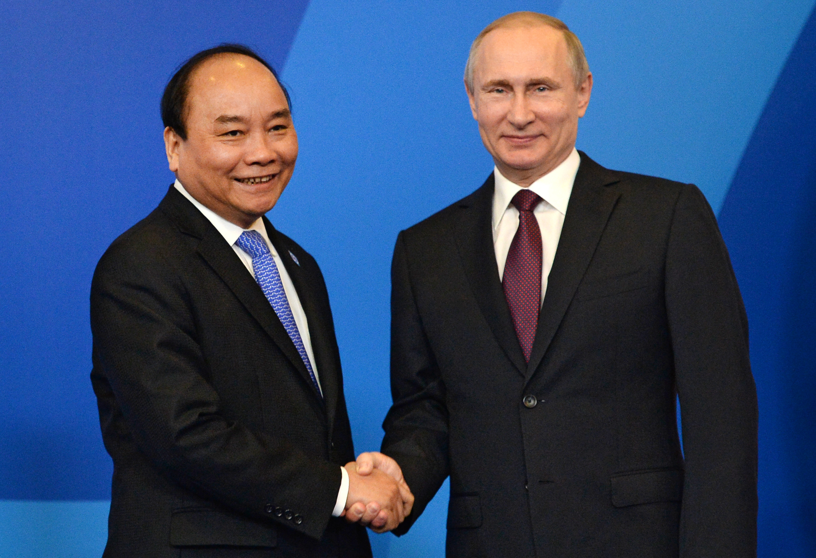Владимир Путин и Нгуен Суан Фук