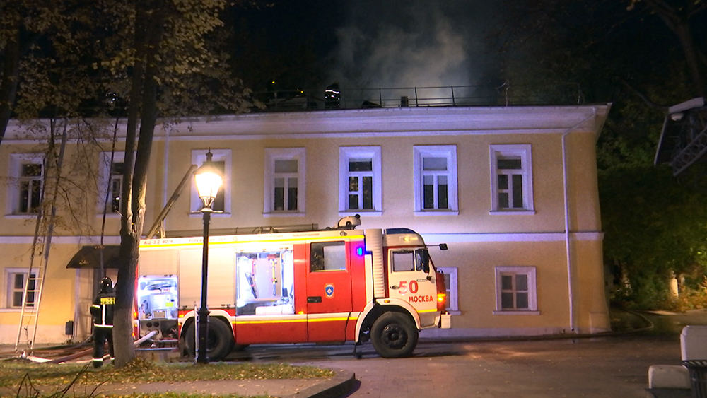 Последствия возгорания в центре Москвы