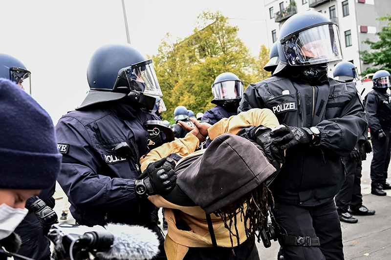 Уличные беспорядки в Германии