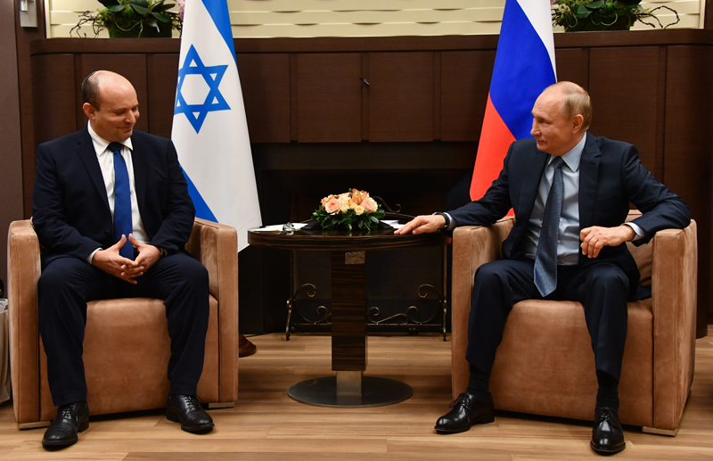 Владимир Путин и премьер-министр Израиля Нафтали Беннет