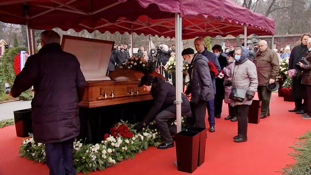 Прощание с ширвиндом фото. Похороны Игоря Кириллова. Прощание с Игорем Кирилловым.