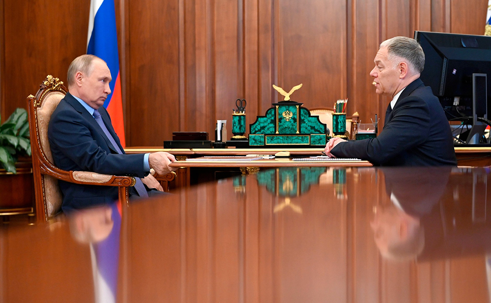 Владимир Путин и Вячеслав Петушенко