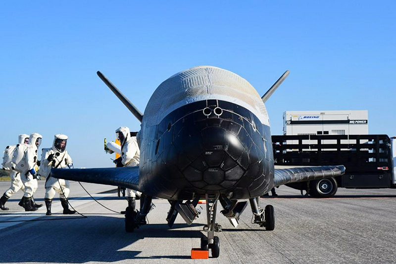 Орбитальный беспилотник Boeing X-37
