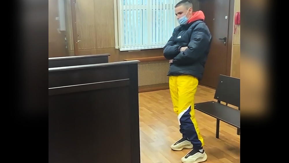 Блогер Дмитрий Разбаков в суде