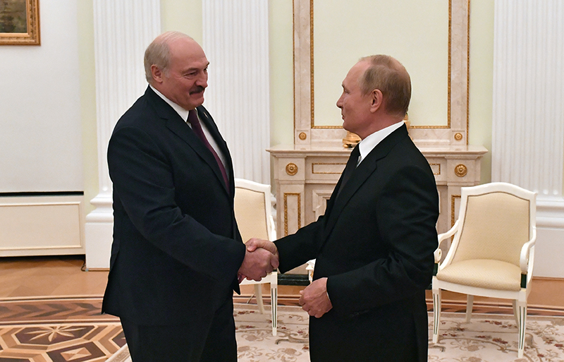 Владимир Путин и президент Белоруссии Александр Лукашенко