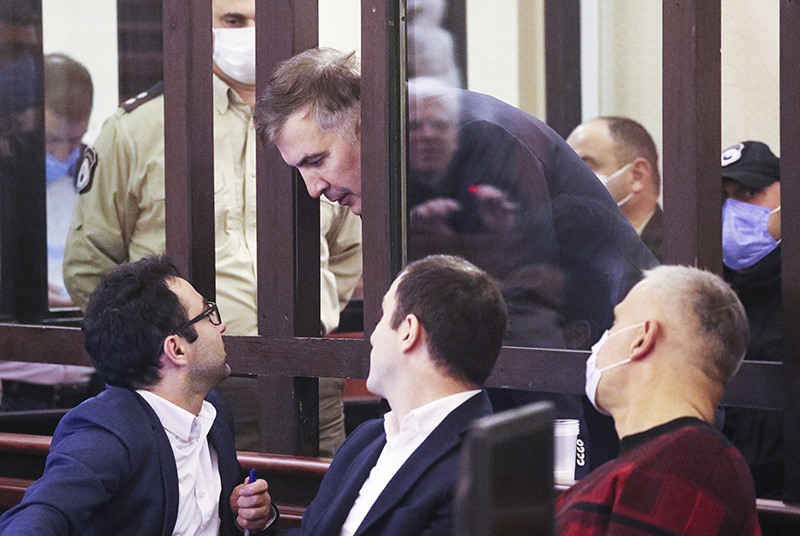 Михаил Саакашвили в зале суда 