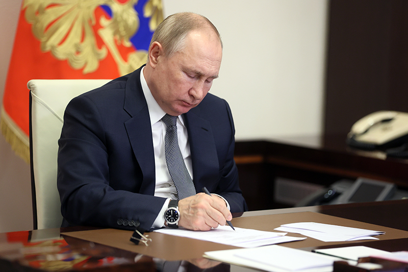 Владимир Путин проводит заседание Совета по стратегическому развитию