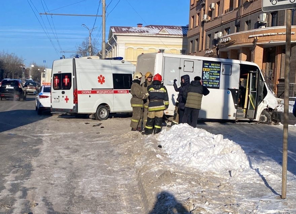 Последствия ДТП с участием автобуса