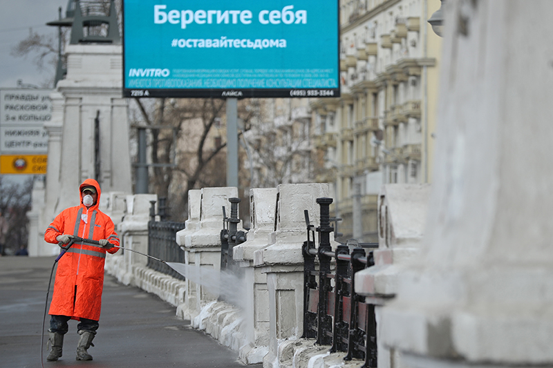 Дезинфекция улиц в Москве