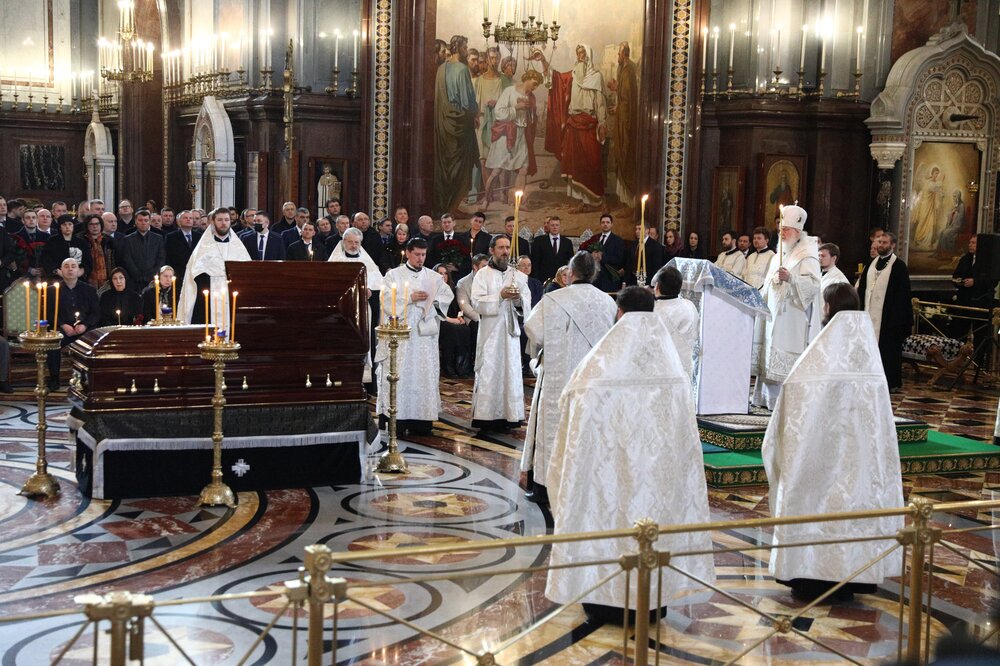 Церемония отпевания Владимира Жириновского в храме Христа Спасителя  