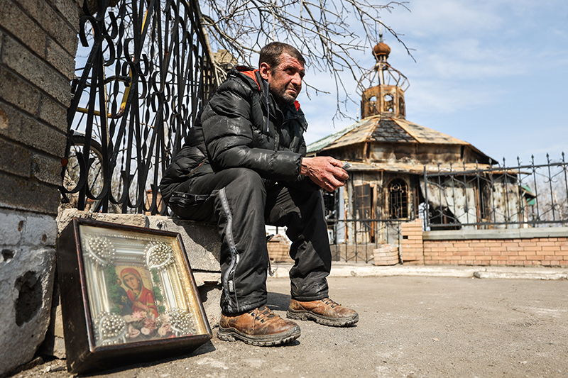 Сгоревший храм в Донбассе