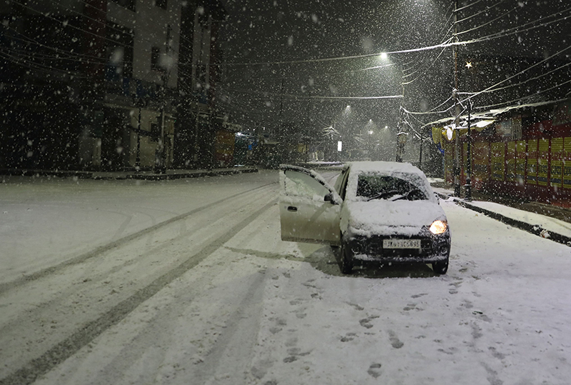 Выпал снег воскресенье. Снегопады. Магадан снег. В Магадане выпал снег. В Магаданской области выпал снег.