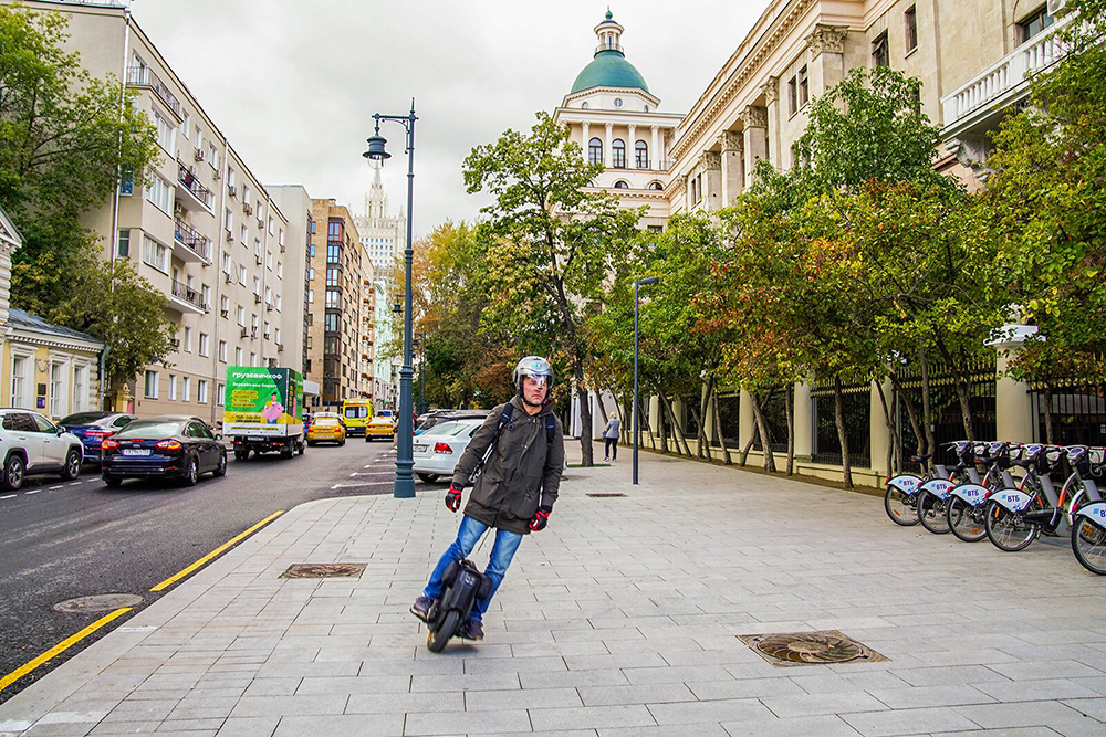 Как выглядят переулки Арбата и Хамовников после благоустройства ...