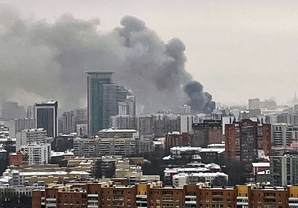 Пожар в москве сейчас 1 час назад. Пожар в Москве. Пожар в центре Москвы. Самые большие пожары в мире. Пожар на Комсомольской площади.