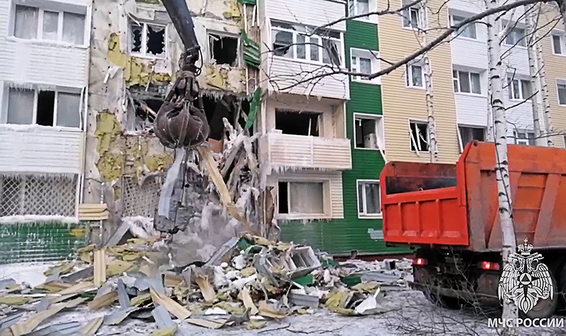 Взрыв в жилом доме в Нижневартовске  