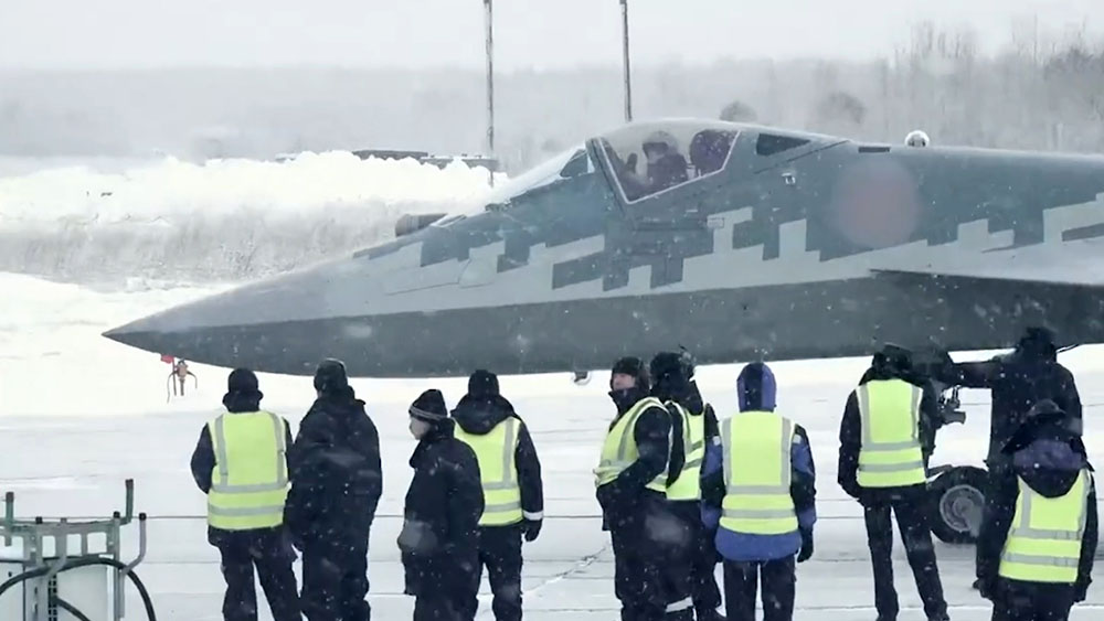 Истребитель Су-57 ВКС России