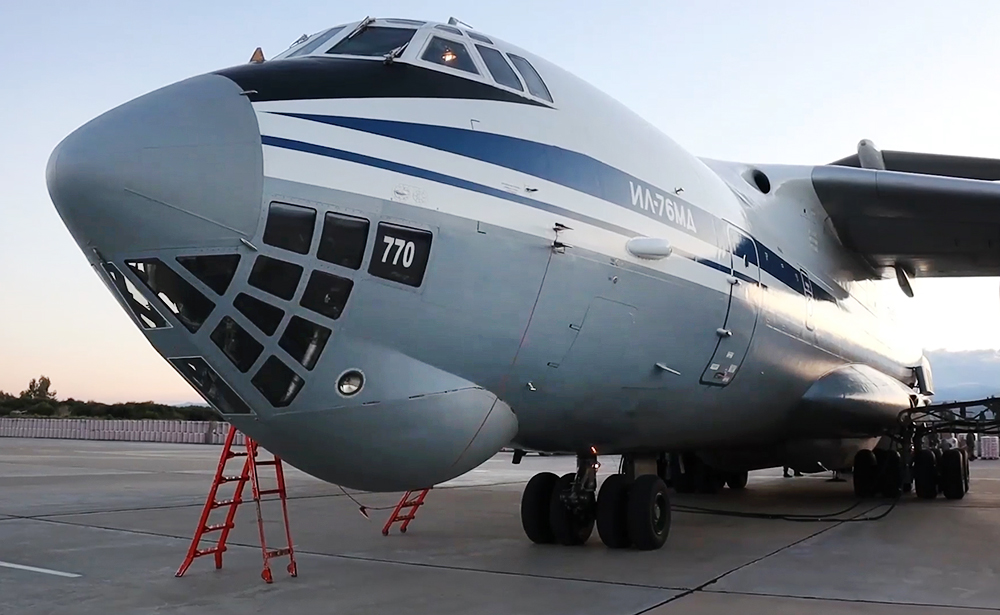 Самолет ИЛ-76