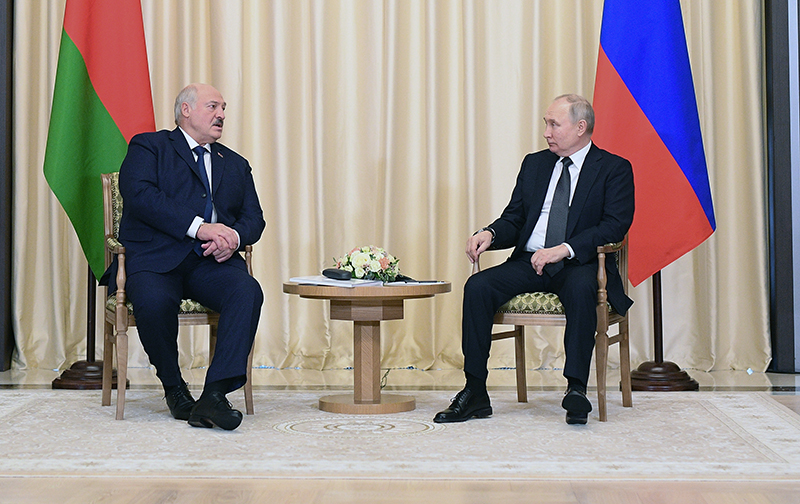 Владимир Путин и президент Белоруссии Александр Лукашенко 